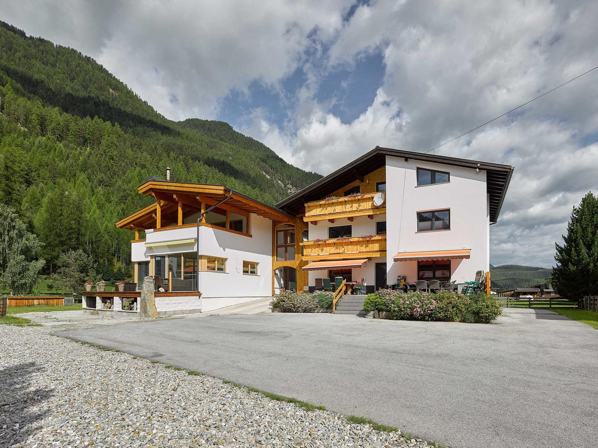 Haus Frieda Längenfeld Exterior foto